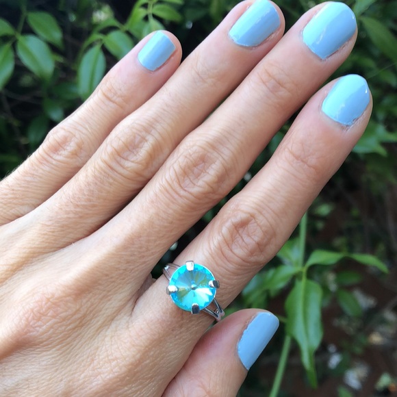Gorgeous Aquamarine Crystal Ring - Picture 5 of 16